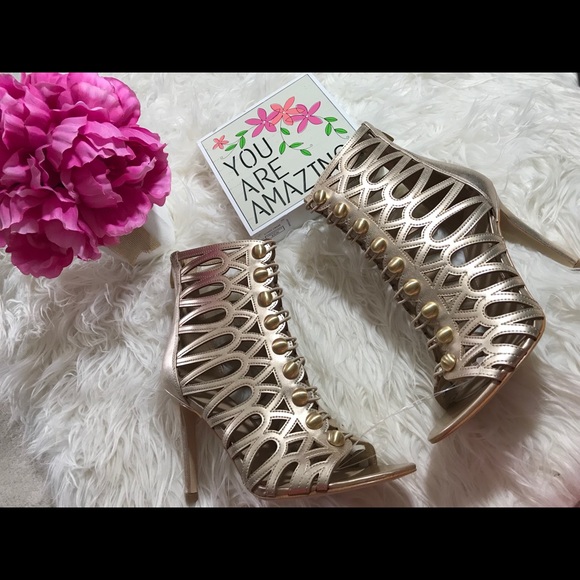 Guess gold heels - Picture 2 of 8